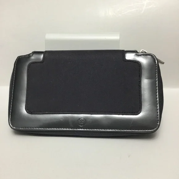 Guerlain Wallet - Picture 2 of 16